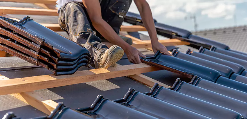 Professional Storm Damage Roof Repair Services in Gurnee, IL