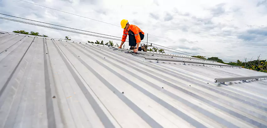 Metal Roof Repairs in Gurnee