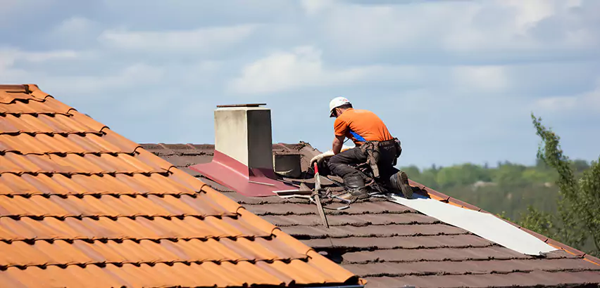 Cedar Roof Maintenance in Gurnee