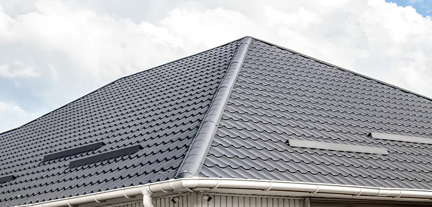 Roof Gully Repair in Gurnee