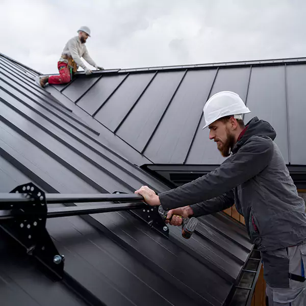 Why Gurnee Property Owners Choose Gurnee Roofing Pro for Metal Roof Repair?